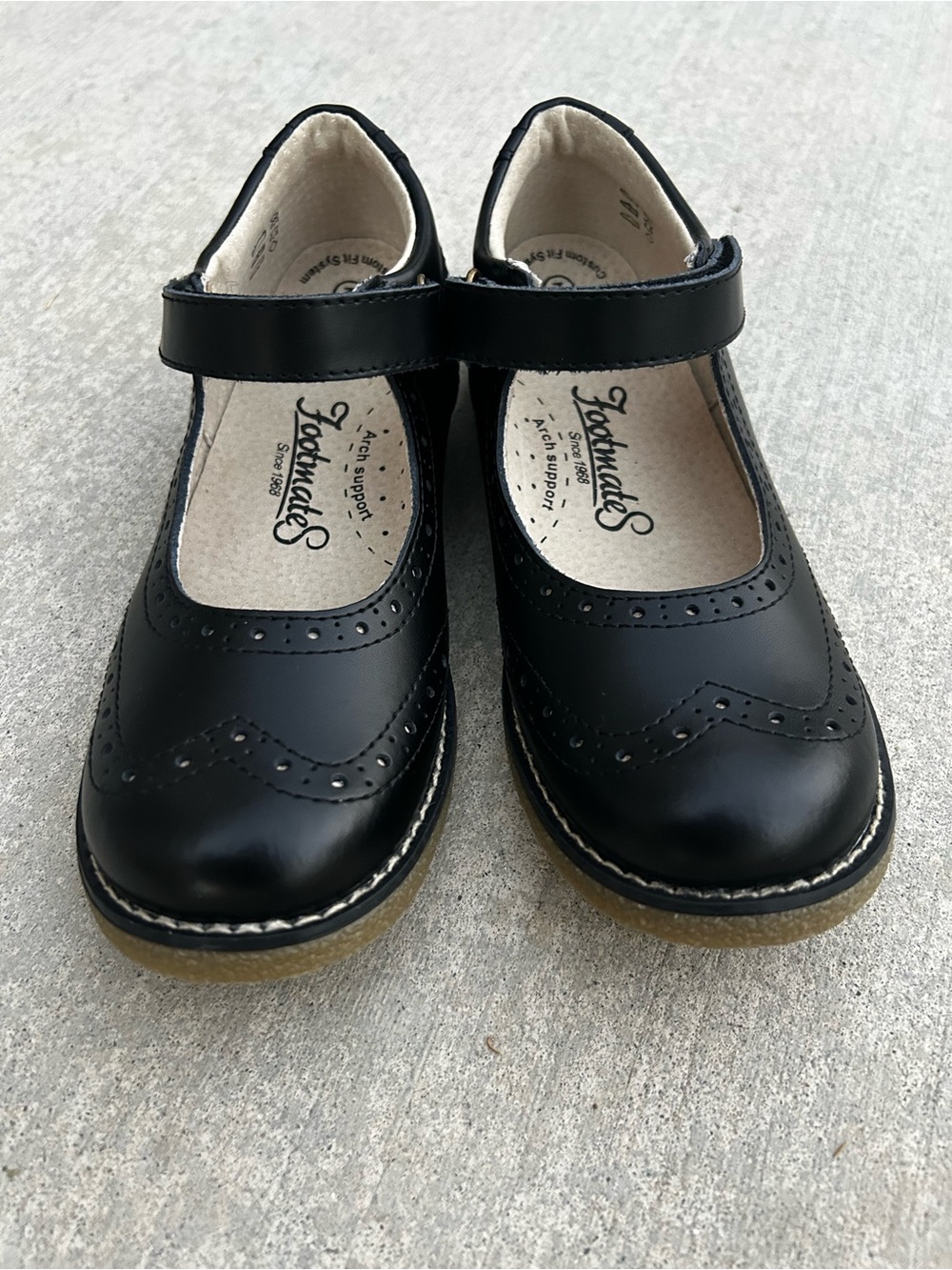 Footmates LYDIA 2702 Black Mary Jane’s Size 2 Youth Girls